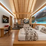 Casera Cal De Mez- Wellness * Funes (Belluno)